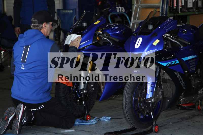 /Archiv-2025/02 28.-31.01.2025 Moto Center Thun Jerez/28.01.2025 Boxenimpressionen